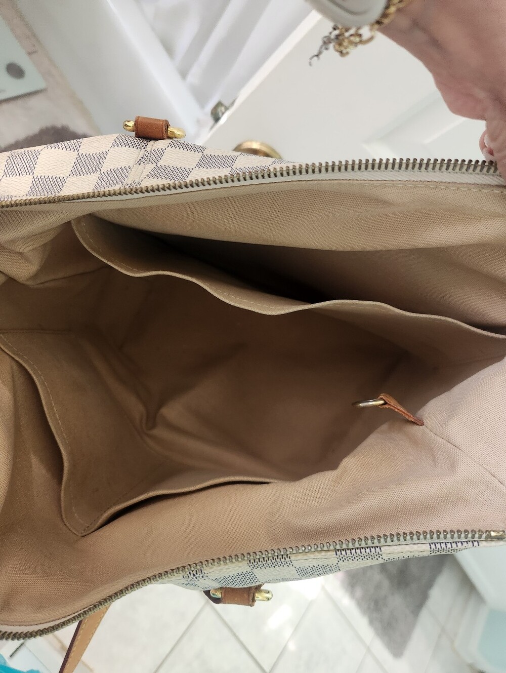 Louis vuitton damier azur totally mm authentic - Picture 4 of 8